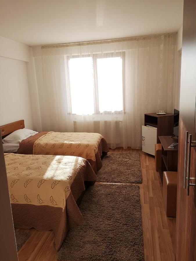 Passa Tempo Hotel Suceava Luaran gambar