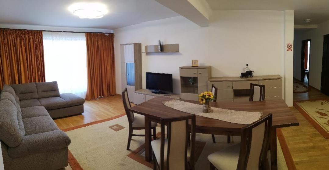 Passa Tempo Hotel Suceava Luaran gambar